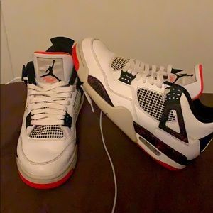 Jordan Retro 4’s